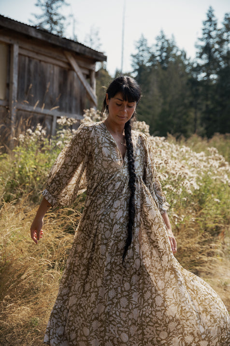 Kyra Maxi Dress ~ Olive